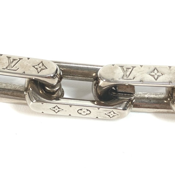 LOUIS VUITTON Black Charm Bracelet - Picture 4 of 6